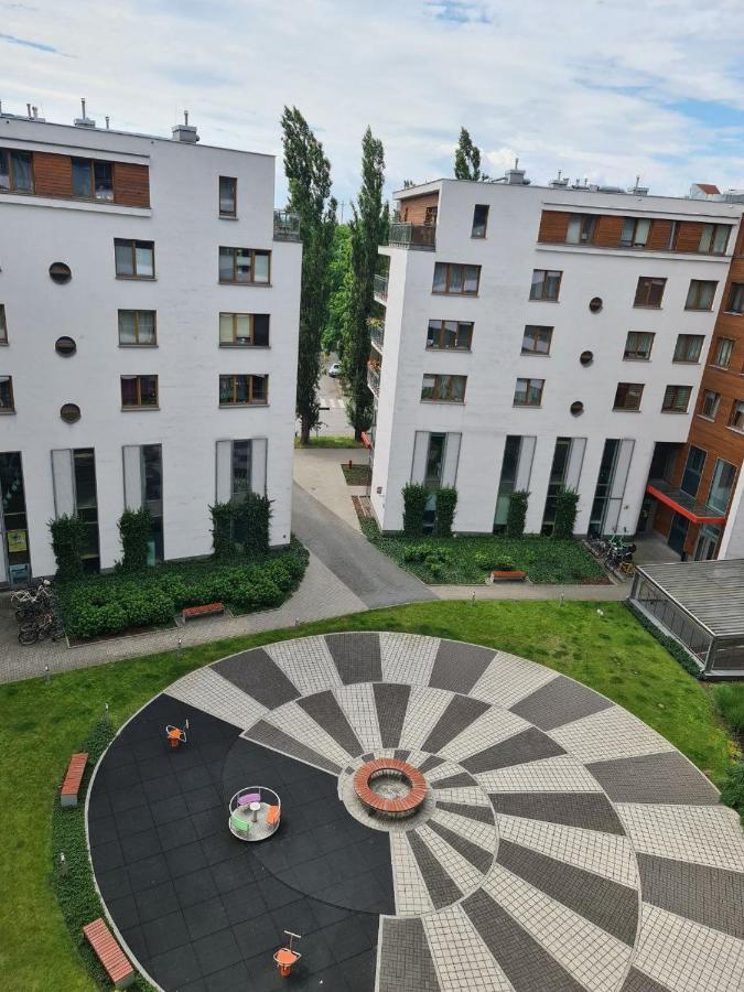 Dworska Studio Apartment Краков Экстерьер фото