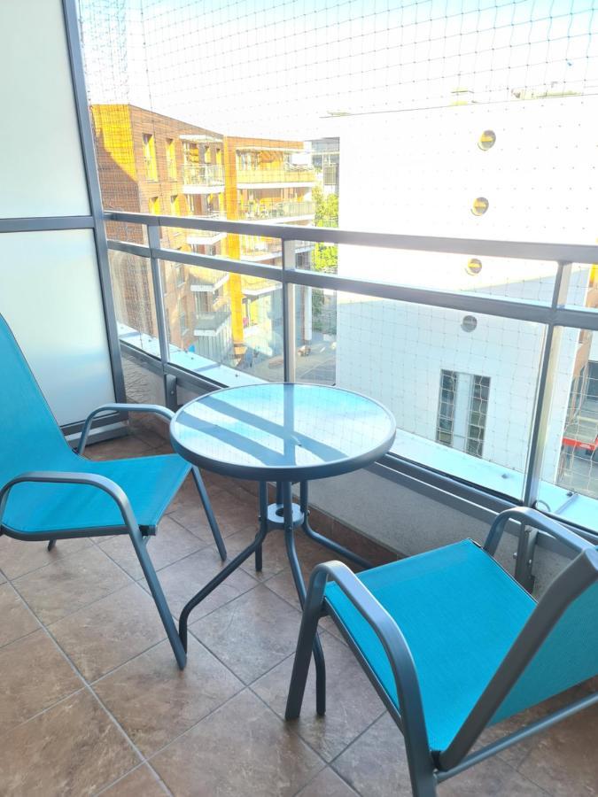 Dworska Studio Apartment Краков Экстерьер фото