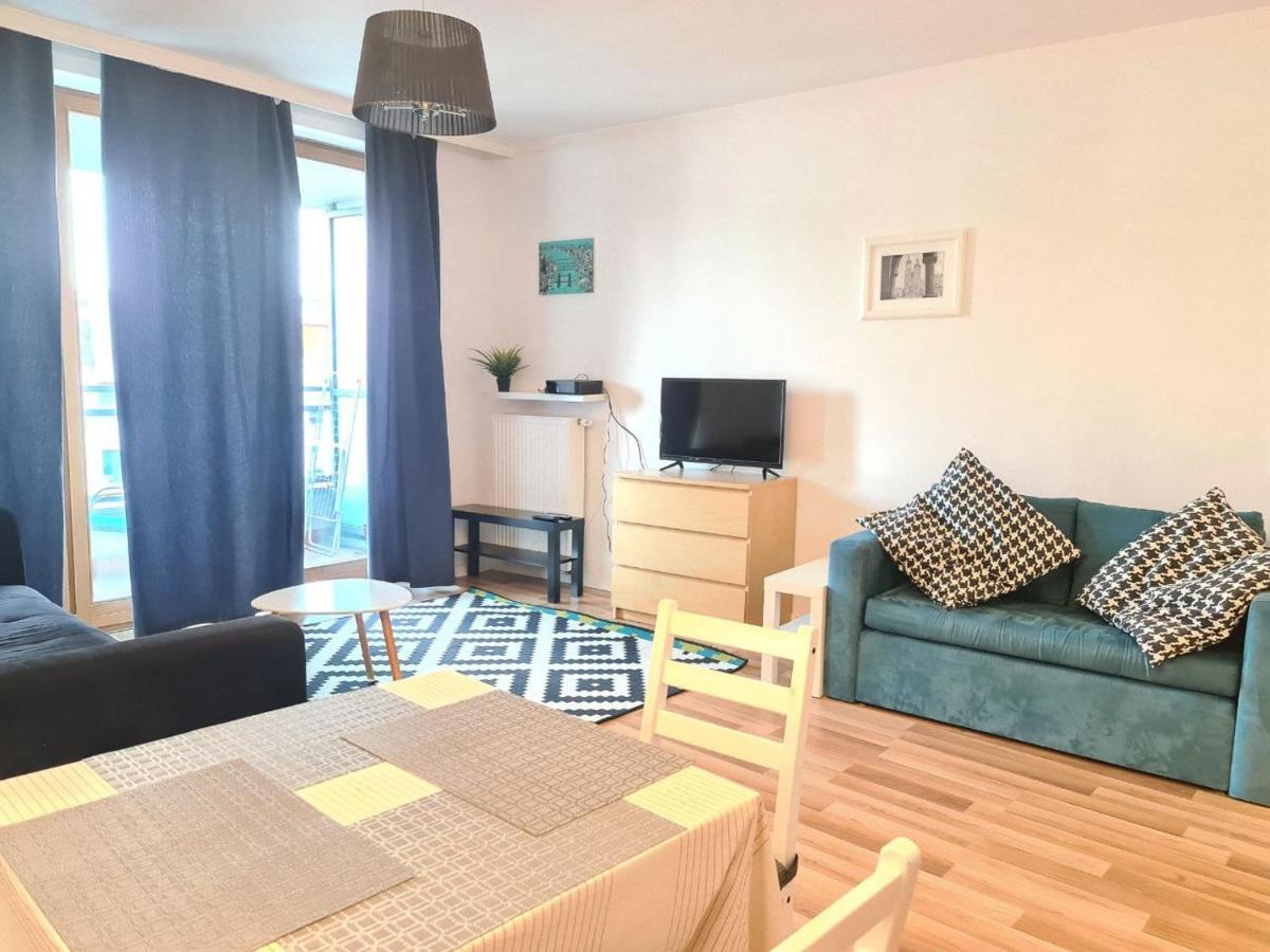Dworska Studio Apartment Краков Экстерьер фото